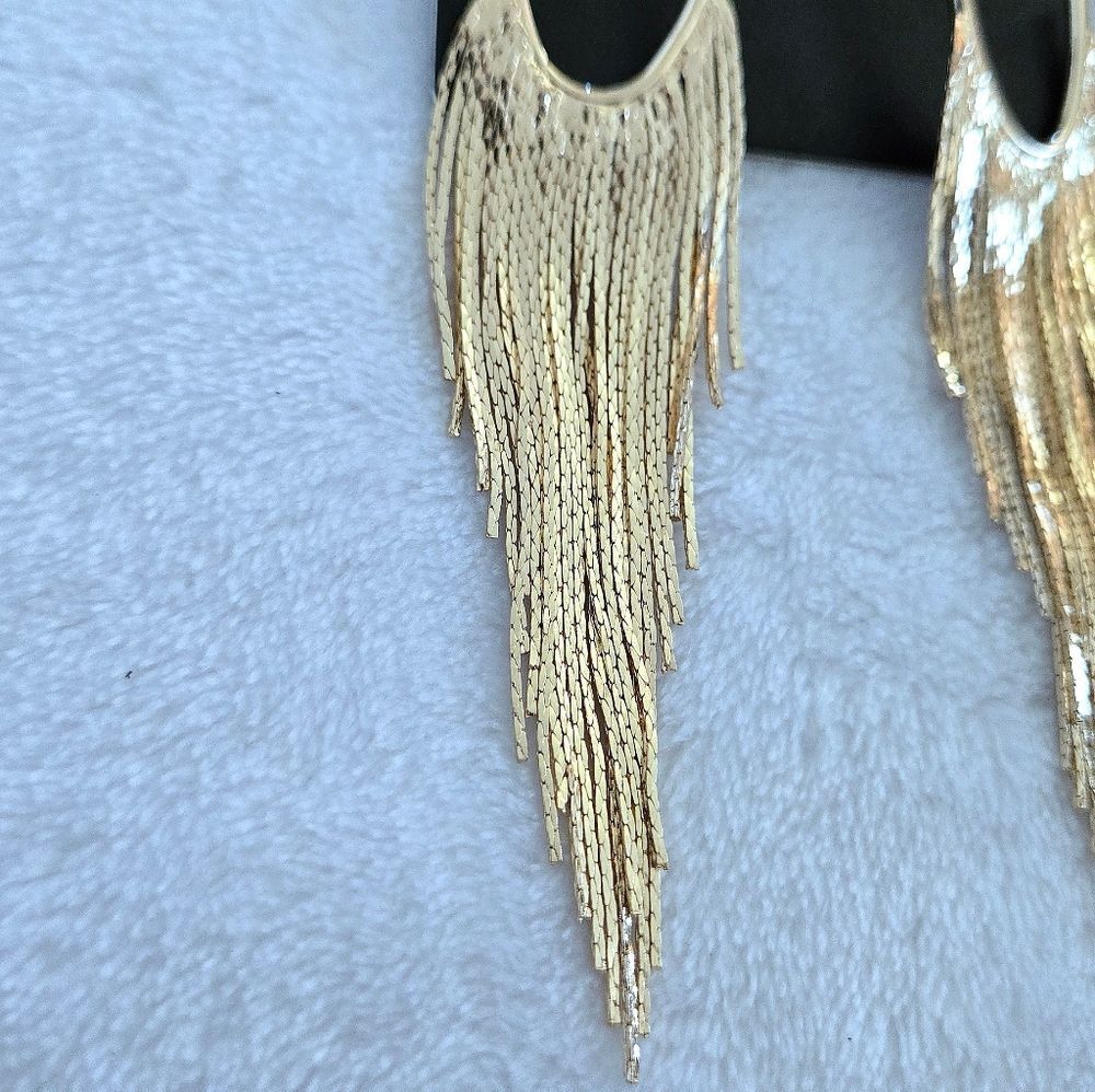 House🏠 of Harlow 1960 Dangling Gold💛 Cobra🐍 Chain⛓ Tassels Earrings - Picture 7 of 15